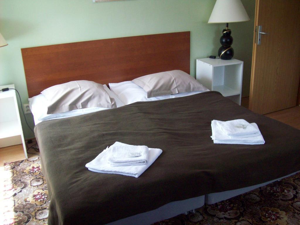 Hotel U Lip Trojanovice Frenstat pod Radhostem Room photo